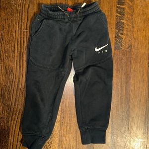 Black sweatpants, jogger, pants, Nike